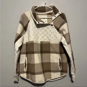 Abercrombie and Fitch Beige Plaid Fleece Jacket Asymmetrical snap buttons Sz M